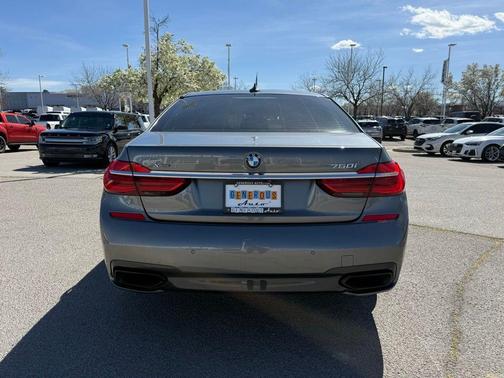 Gray Metallic 2018 BMW 750 i xDrive