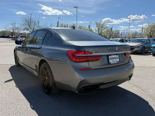 Gray Metallic 2018 BMW 750 i xDrive