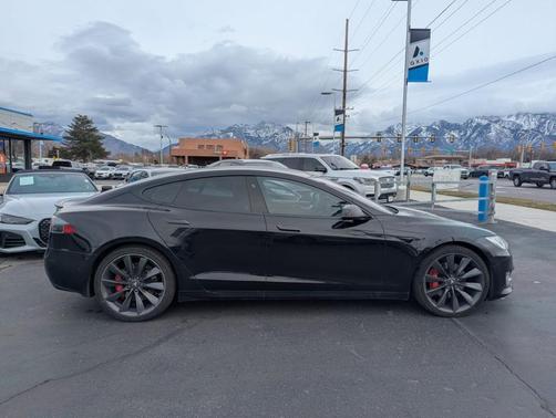 2016 Tesla Model S P90D