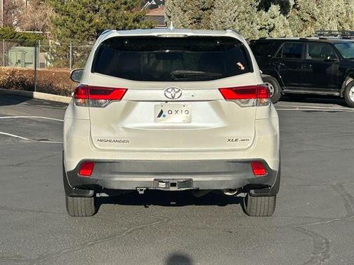 2017 Toyota Highlander 