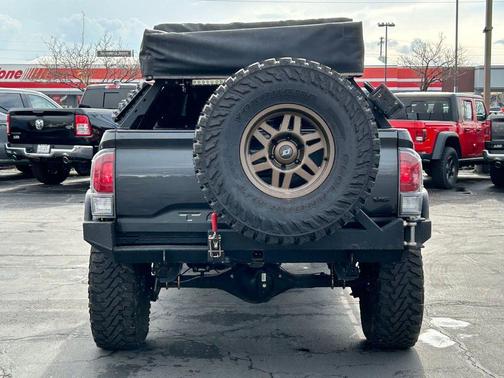 2021 Toyota Tacoma TRD Off Road