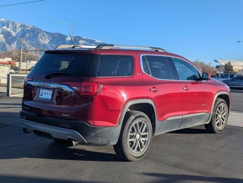 2017 GMC Acadia SLT-1