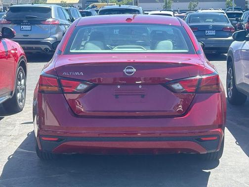Scarlet Ember 2025 Nissan Altima SV