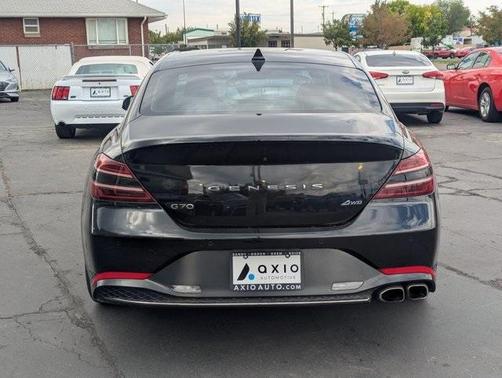 2023 Genesis G70 2.0T