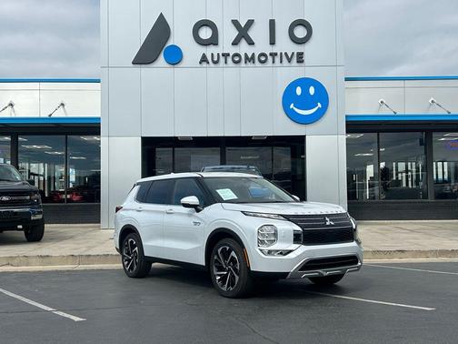 2025 Mitsubishi Outlander PHEV 