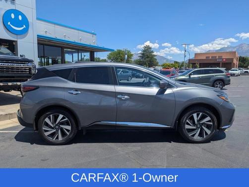 2022 Nissan Murano SL