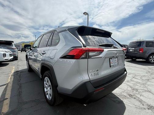 Silver Sky Metallic 2024 Toyota RAV4 LE