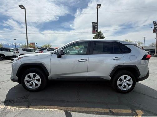 Silver Sky Metallic 2024 Toyota RAV4 LE