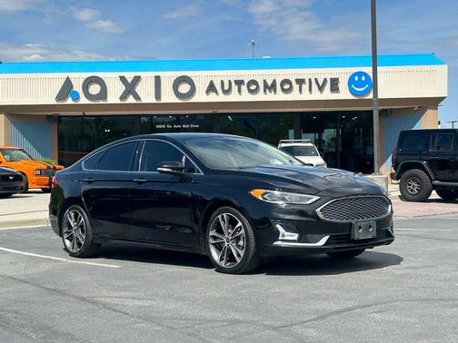 Black 2019 Ford Fusion Titanium