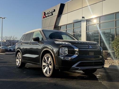 2025 Mitsubishi Outlander SEL