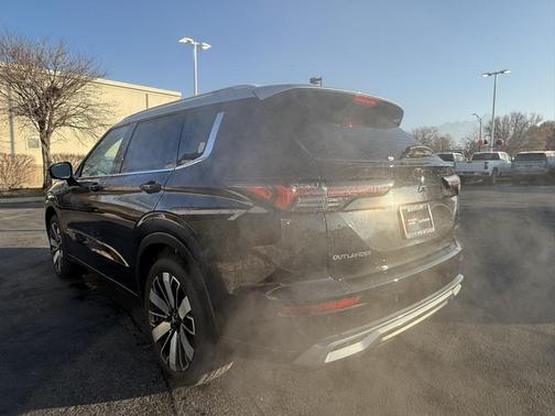 2025 Mitsubishi Outlander SEL