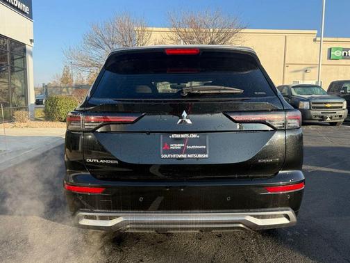 2025 Mitsubishi Outlander SEL