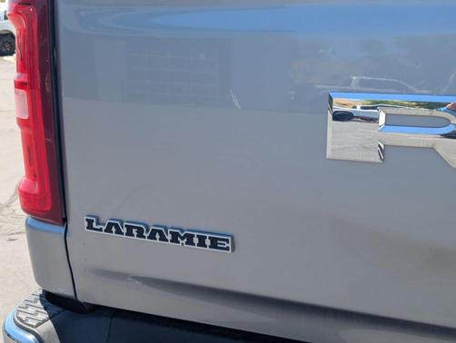 Billet Silver Metallic Clearcoat 2025 RAM 1500 Laramie