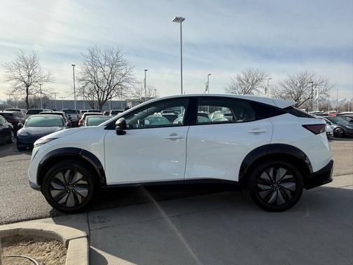 2024 Nissan ARIYA ENGAGE