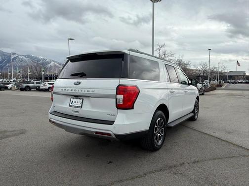 2024 Ford Expedition Max XLT