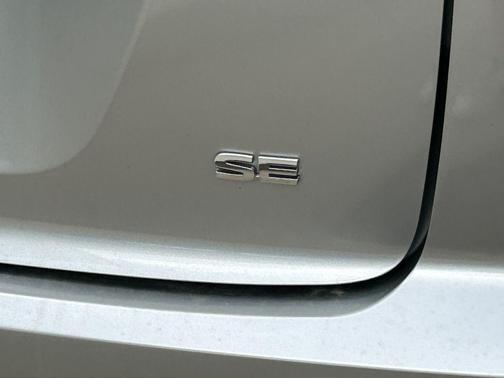 Silver 2023 Mitsubishi Eclipse Cross