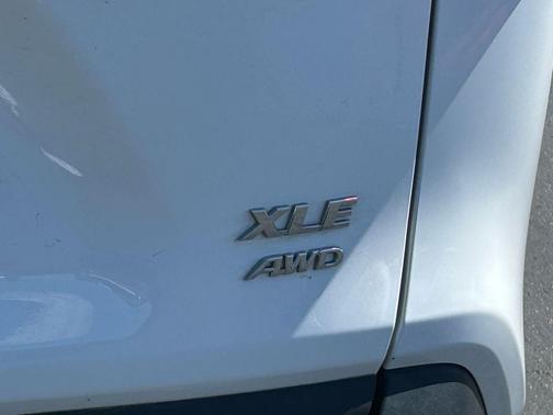 White 2022 Toyota RAV4 XLE