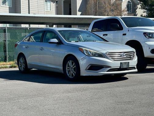 Symphony Silver 2016 Hyundai SONATA SE