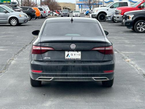 2020 Volkswagen Jetta 1.4T R-Line