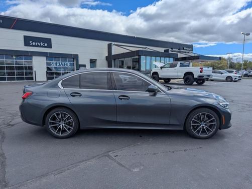 Mineral Gray Metallic 2021 BMW 330 i xDrive