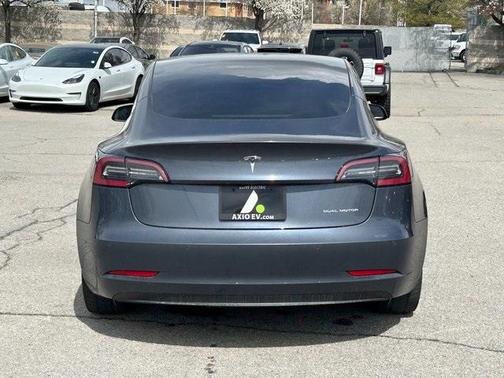 2022 Tesla Model 3 Long Range