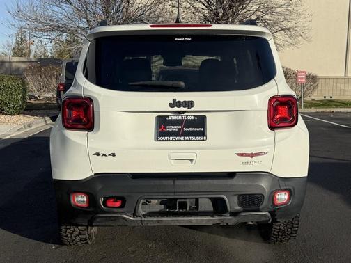 2021 Jeep Renegade Trailhawk