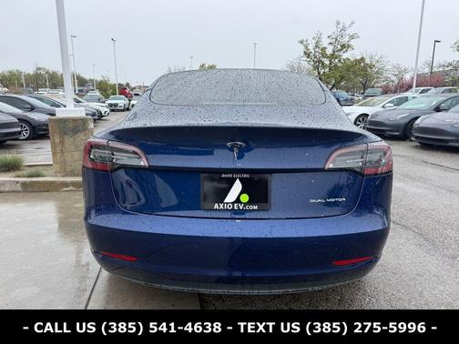Deep Blue Metallic 2022 Tesla Model 3 Long Range