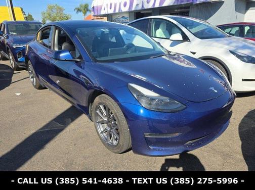 Deep Blue Metallic 2022 Tesla Model 3 Long Range