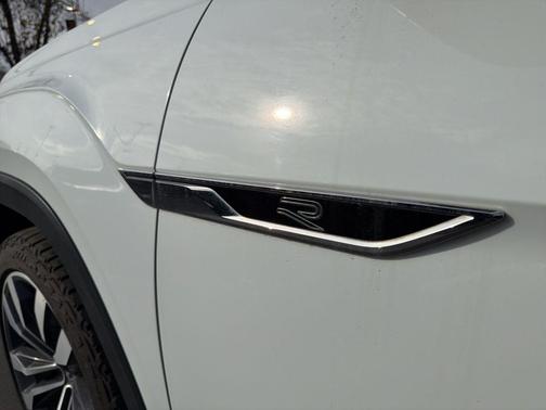 2022 Volkswagen Atlas 3.6L SEL Premium R-Line