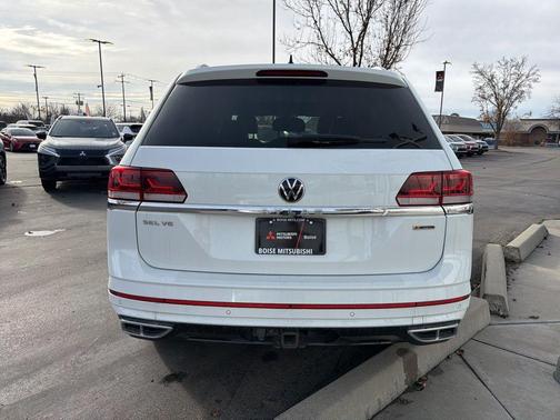 2022 Volkswagen Atlas 3.6L SEL Premium R-Line