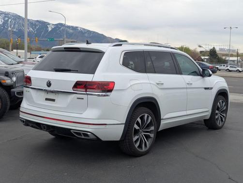2022 Volkswagen Atlas 3.6L SEL Premium R-Line