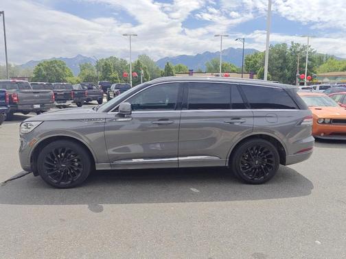 2022 Lincoln Aviator Reserve AWD