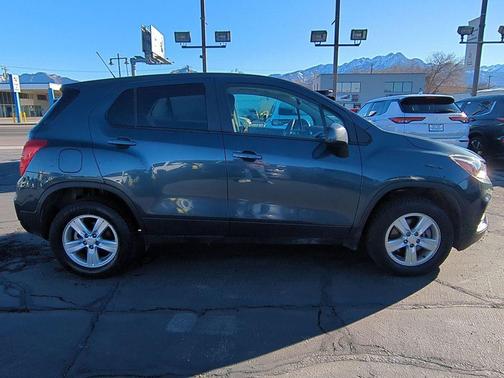 2021 Chevrolet Trax LS