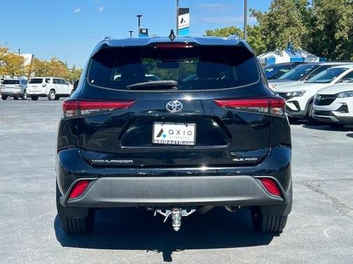 2020 Toyota Highlander XLE
