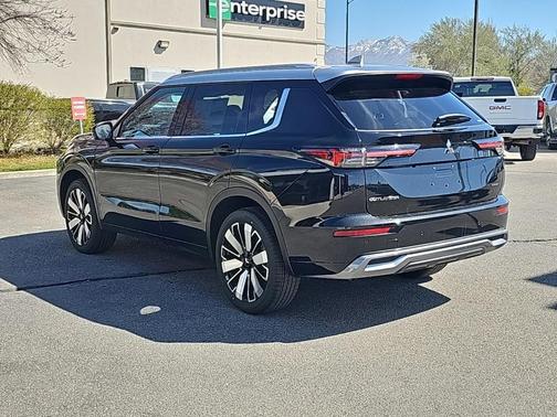 2025 Mitsubishi Outlander 