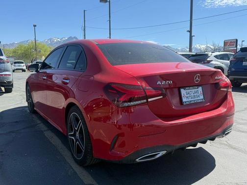 2020 Mercedes-Benz A-Class A 220 4MATIC