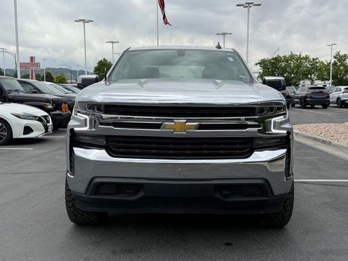 Silver Ice Metallic 2021 Chevrolet Silverado 1500 LT