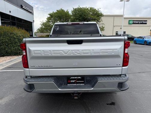 Silver Ice Metallic 2021 Chevrolet Silverado 1500 LT