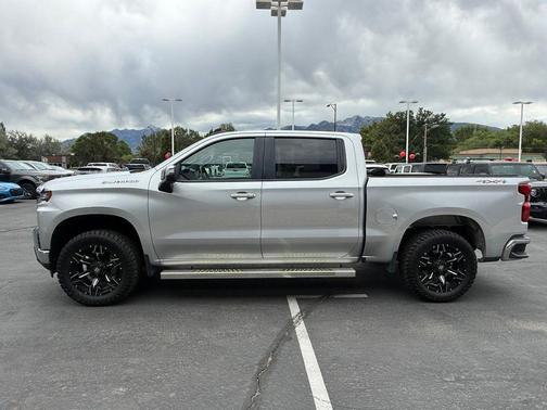 Silver Ice Metallic 2021 Chevrolet Silverado 1500 LT