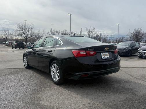 Mosaic Black Metallic 2024 Chevrolet Malibu LT
