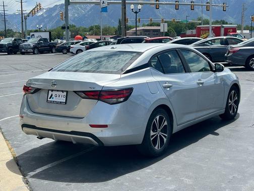 Brilliant Silver Metallic 2023 Nissan Sentra SV