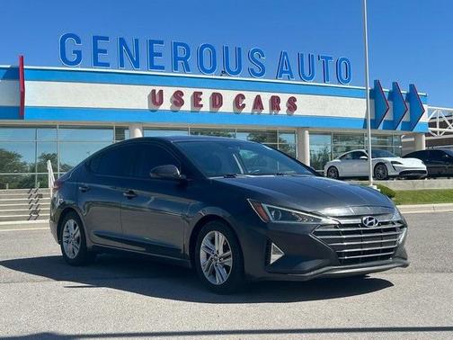 2020 Hyundai ELANTRA SEL