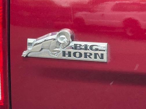 Delmonico Red Pearlcoat 2017 RAM 1500 Big Horn