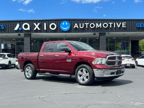 Delmonico Red Pearlcoat 2017 RAM 1500 Big Horn