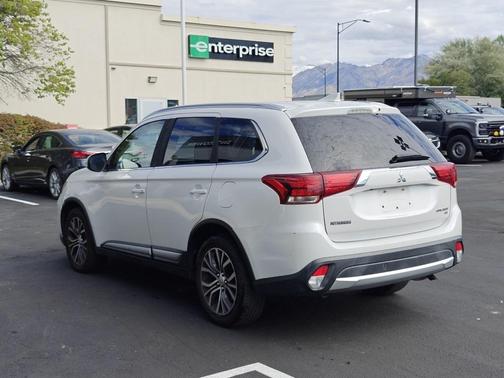 2018 Mitsubishi Outlander SEL