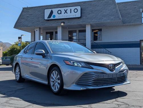 Celestial Silver Metallic 2020 Toyota Camry LE