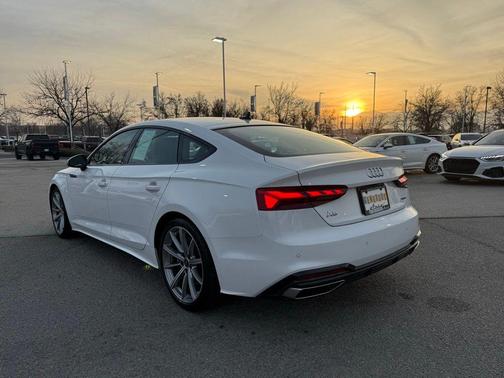 2025 Audi A5 Sportback 45 S line quattro Premium