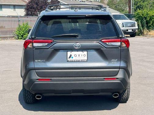 Magnetic Gray Metallic 2021 Toyota RAV4 XLE