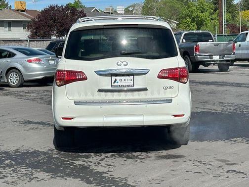 2015 INFINITI QX80 Base