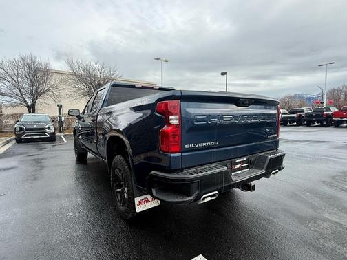 2022 Chevrolet Silverado 1500 Custom Trail Boss
